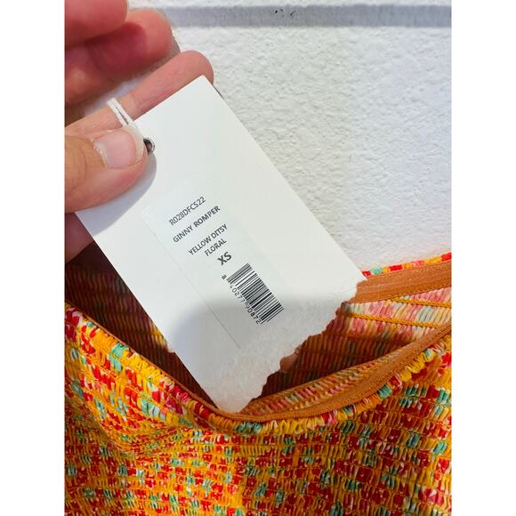 NWT CAROLINE CONSTAS Women's Yellow Ditsy Floral Ginny Romper Size XS - Picture 8 of 11